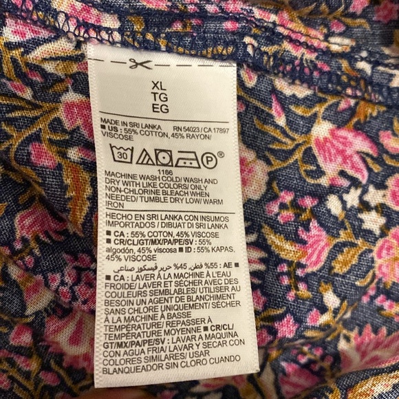 😊 Old Navy Puff-Sleeve Square-Neck Floral Babydoll Blouse - Picture 8 of 8